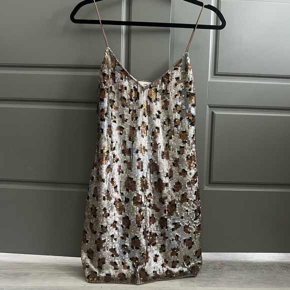 NWOT LPA 63 leopard sequin dress as seen on Hailey Bieber - Picture 9 of 15